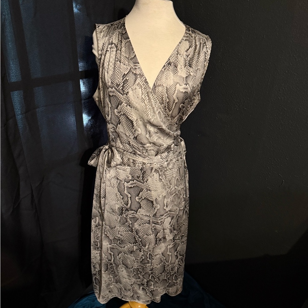 White House Black Market Gray Snake-Print Wrap Midi Dress